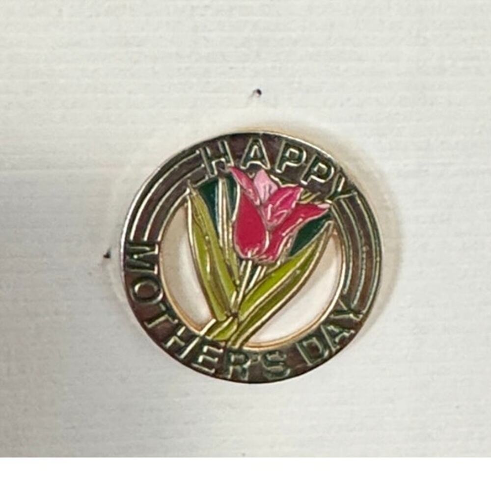 Hogeye 2010 Mothers Day pin gold pink yellow lapel hat backpack bag